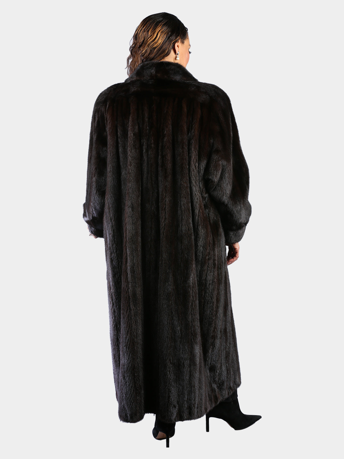 Woman's Plus Size Natural Deepest Mahogany Female Mink Fur Coat