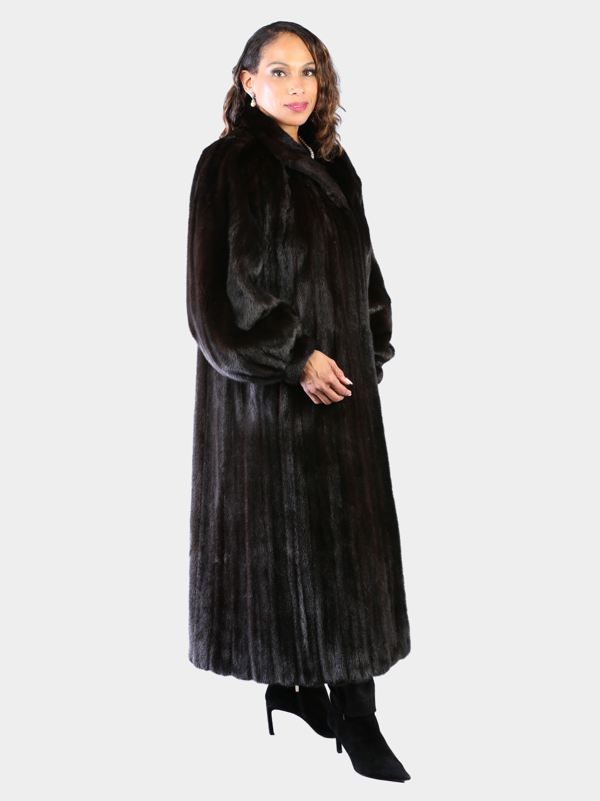 Woman's Natural Ranch Female Mink Fur Coat