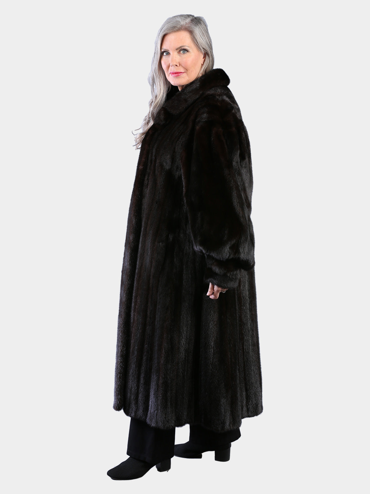 Woman's Natural Ranch Female Mink Fur Coat