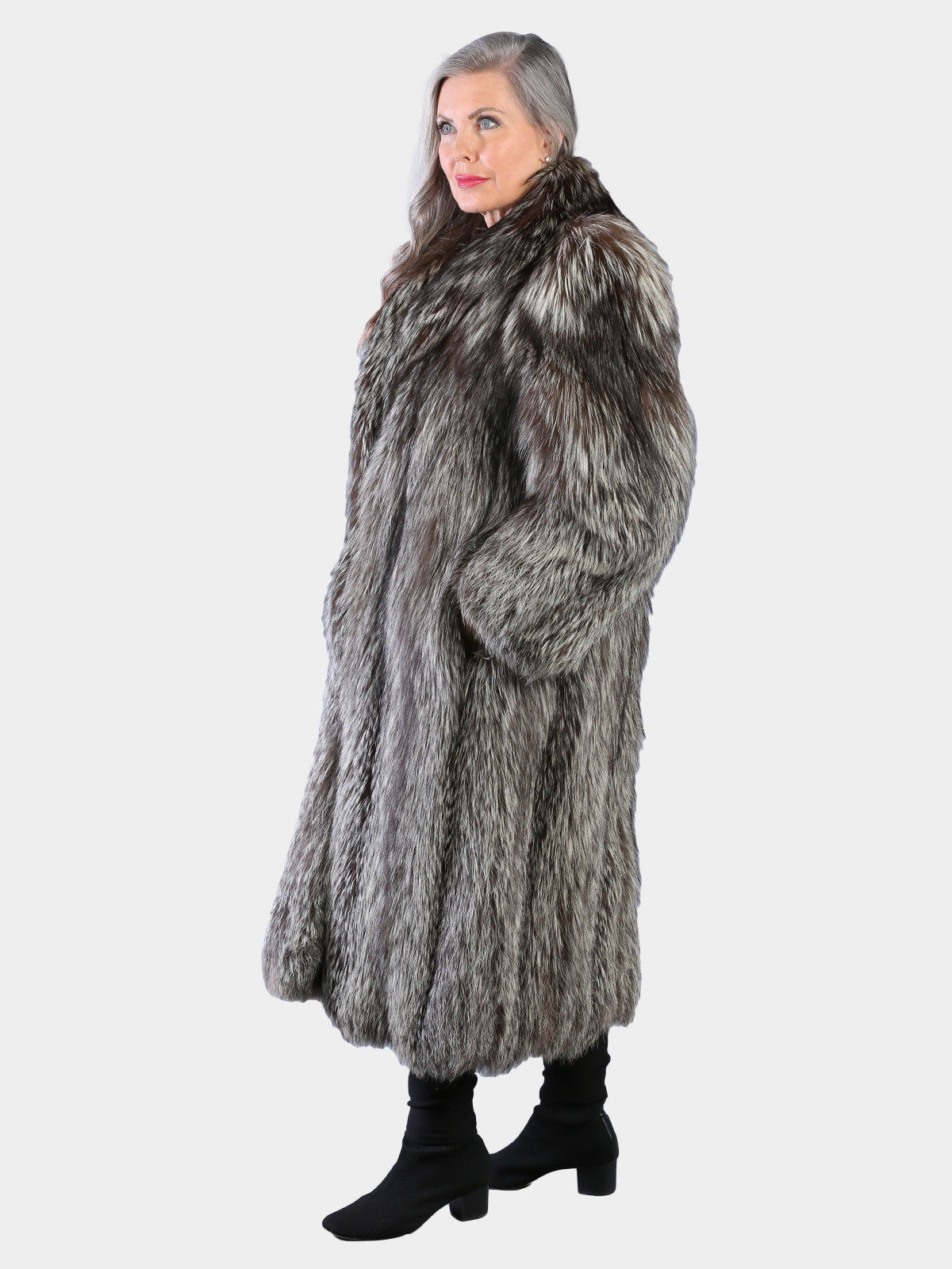 Woman's Natural Silver Fox Fur Coat
