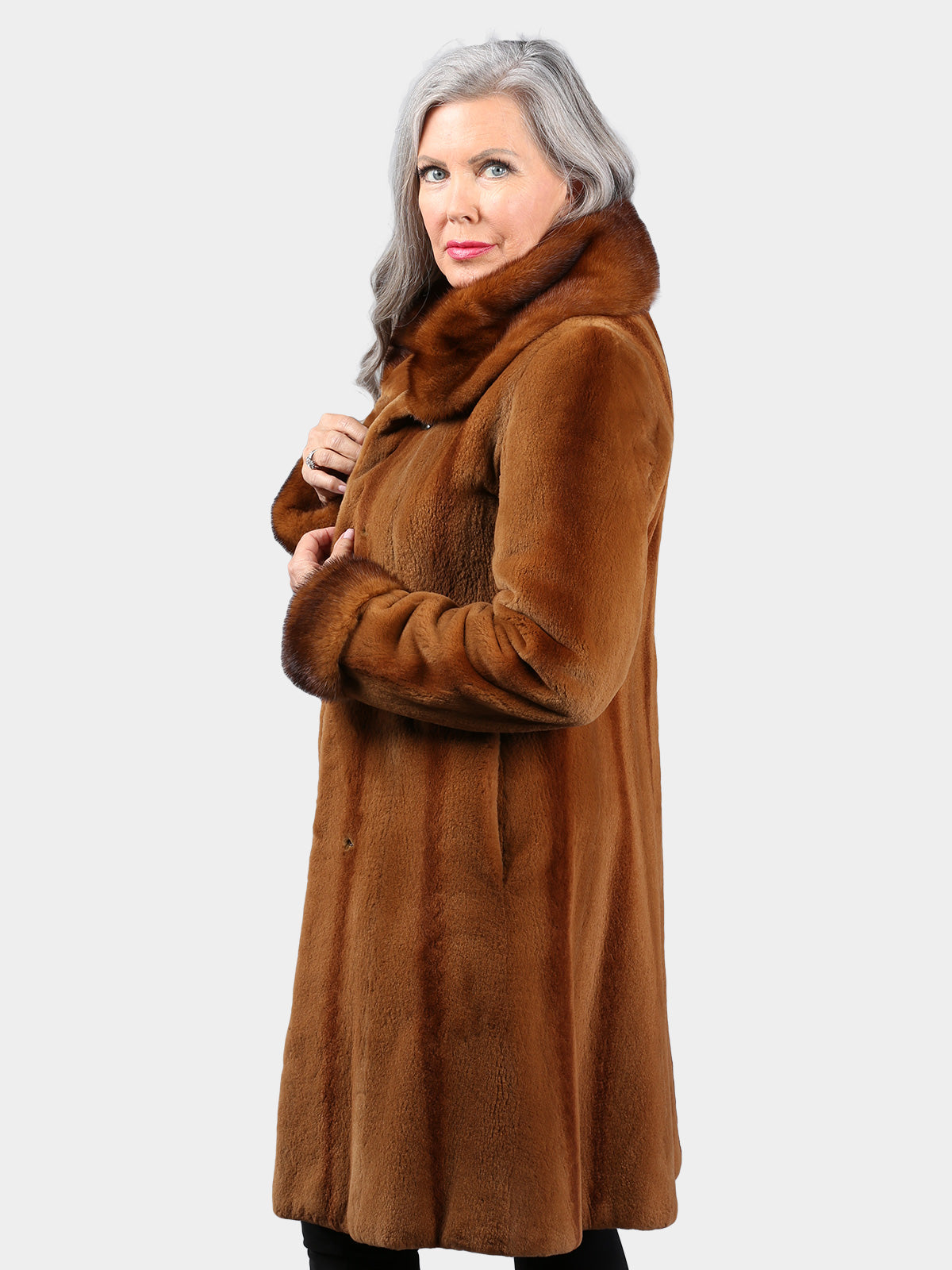 Woman's Dyed Whiskey Sheared Mink Fur 3/4 Coat