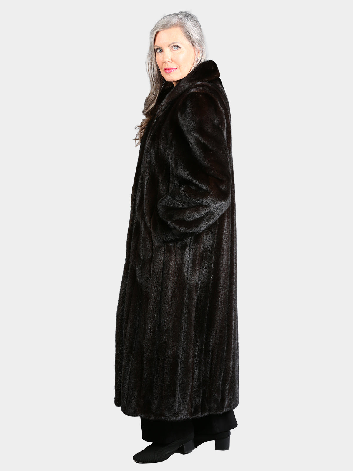 Woman's Natural Deep Mahogany Mink Fur Coat