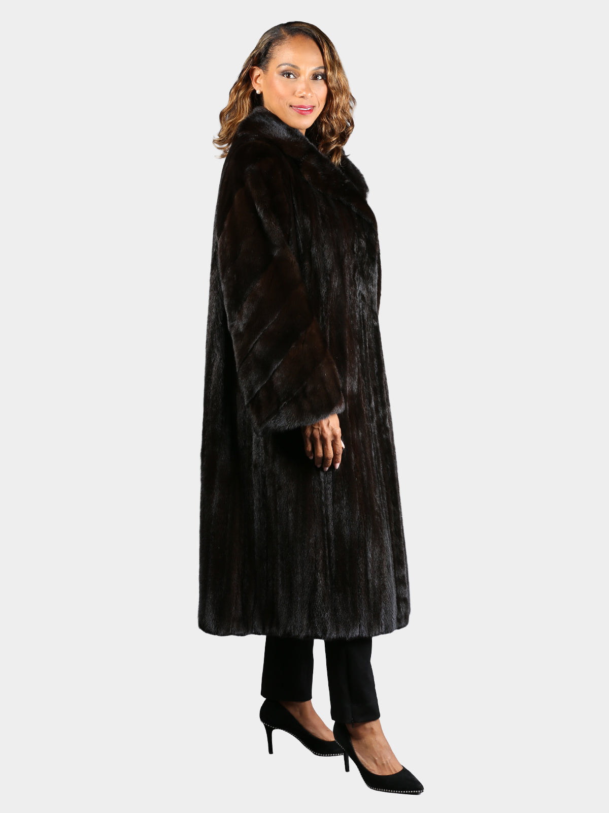 Woman's Plus Size Natural Deepest Mahogany Female Mink Fur Coat