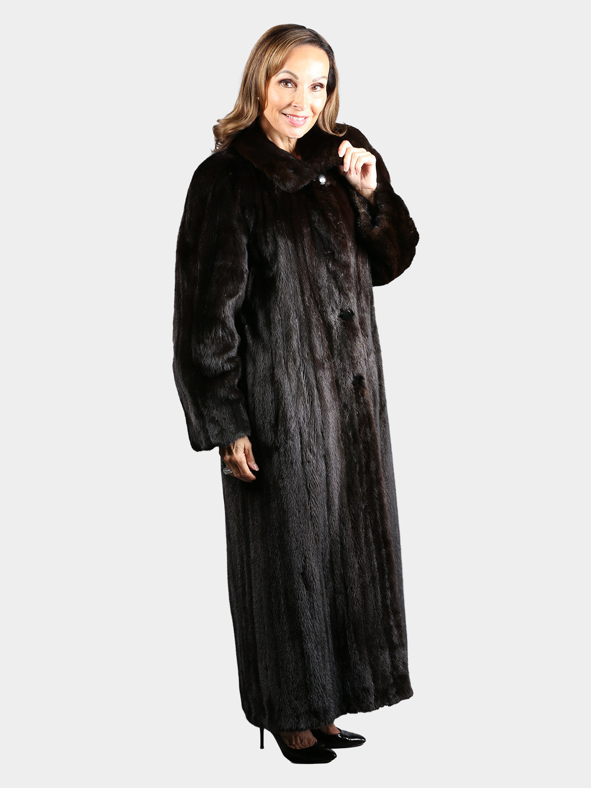 Woman's Natural Ranch Female Mink Fur Coat