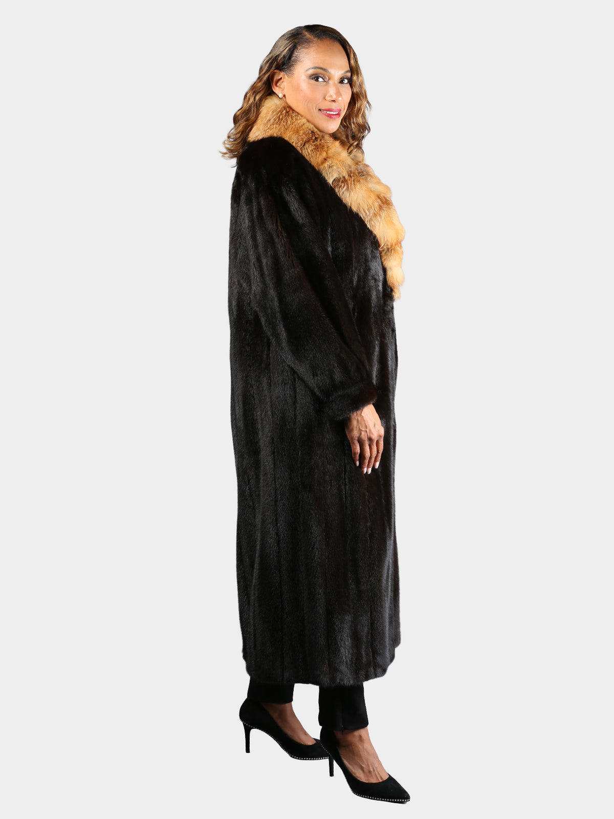 Woman's Natural Ranch Mink Fur Coat with Cross Cut Red Fox Collar