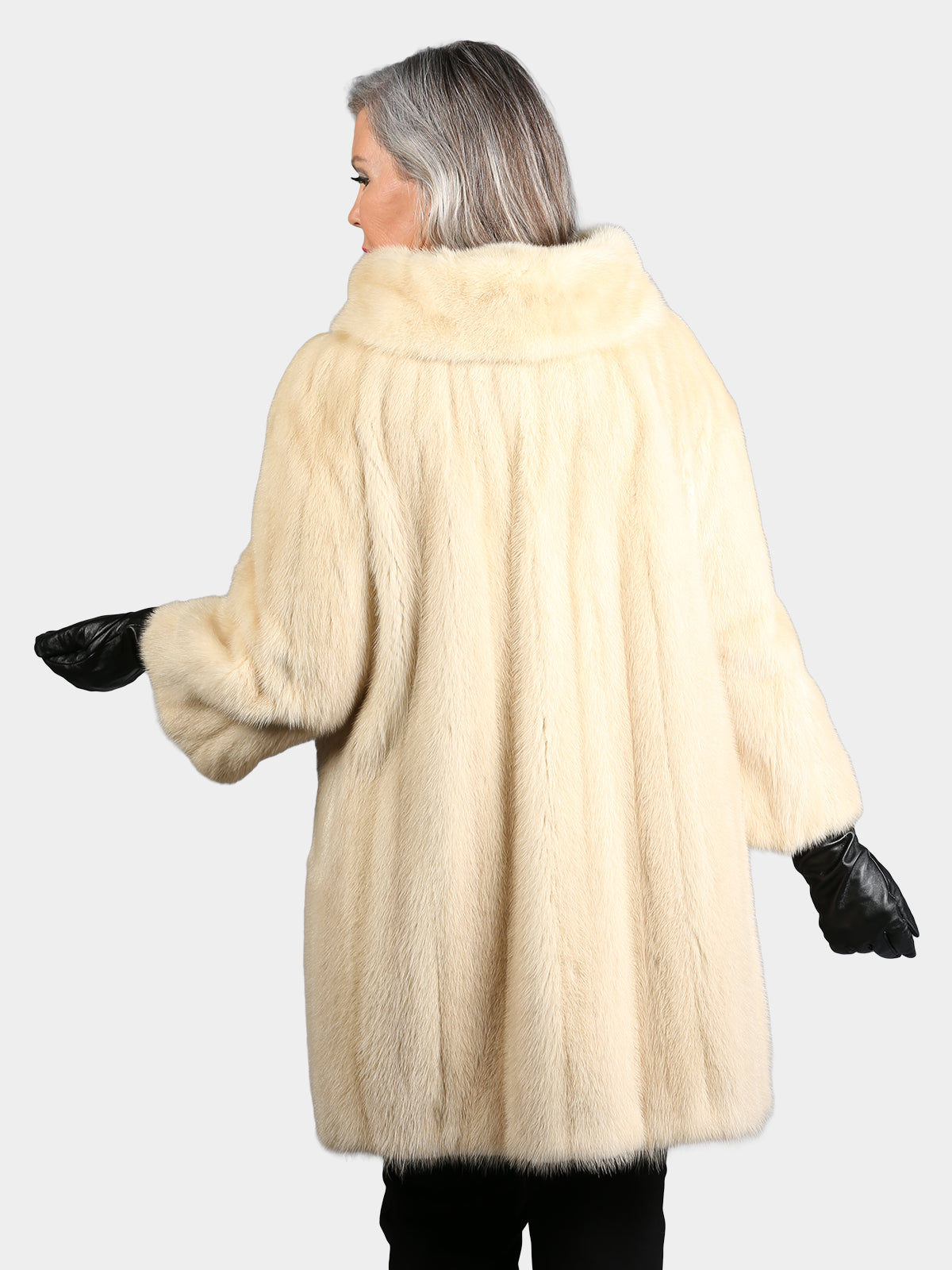 Woman's Vintage Natural Tourmaline Female Mink Fur Stroller