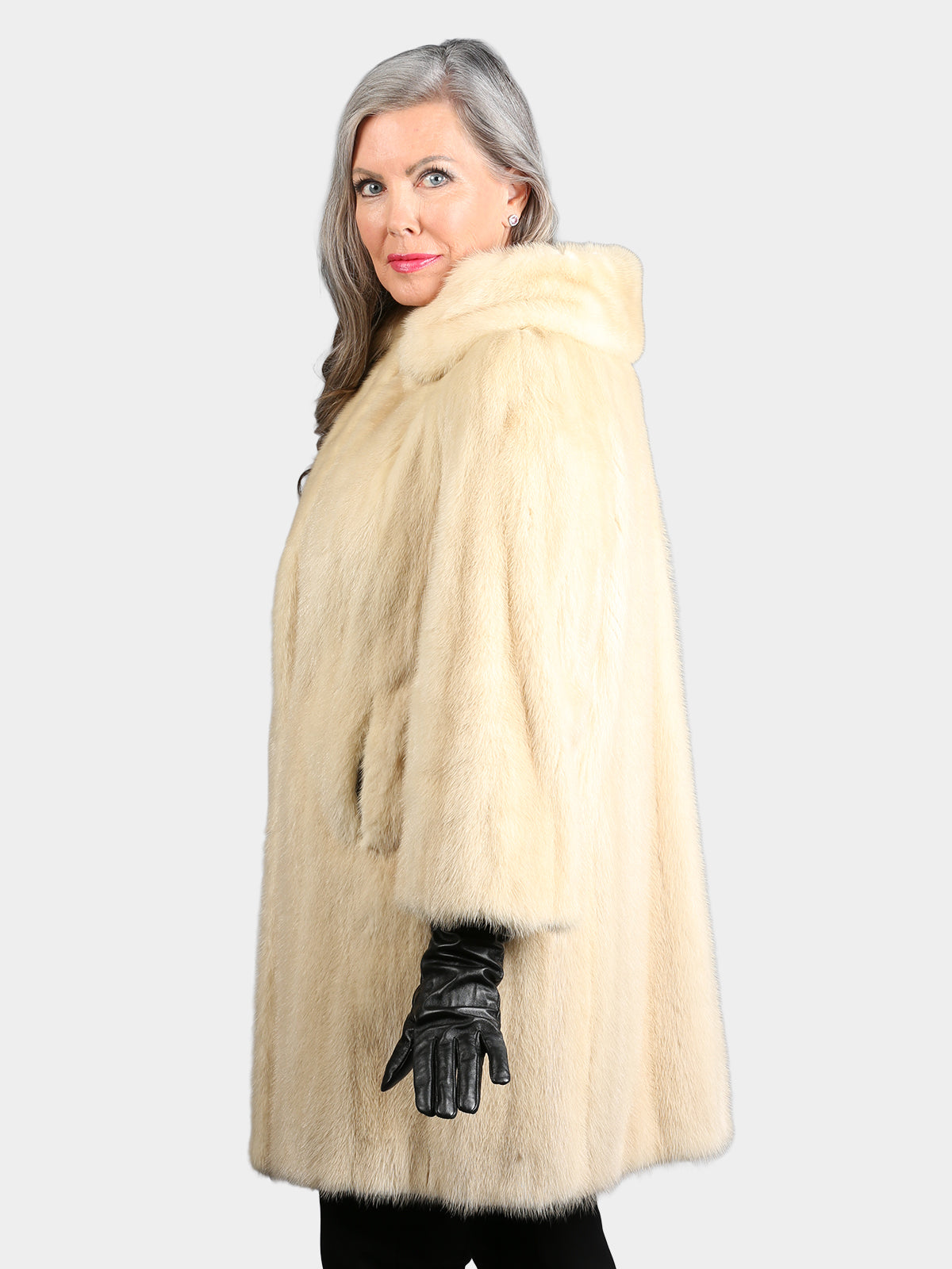 Woman's Vintage Natural Tourmaline Female Mink Fur Stroller