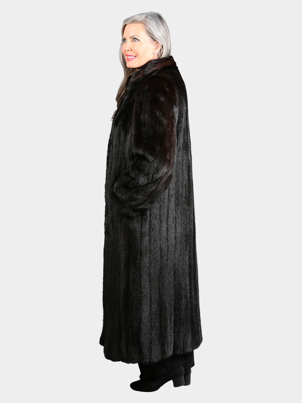 Woman's Dyed Black Mink Fur Coat