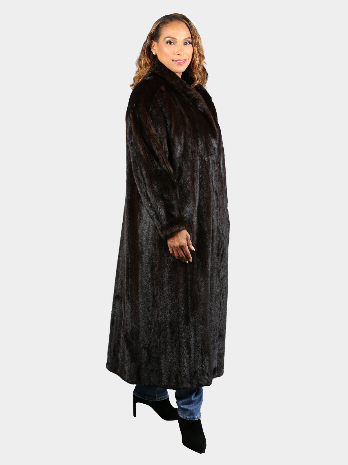 Woman's Natural Deepest Mahogany Mink Fur Coat