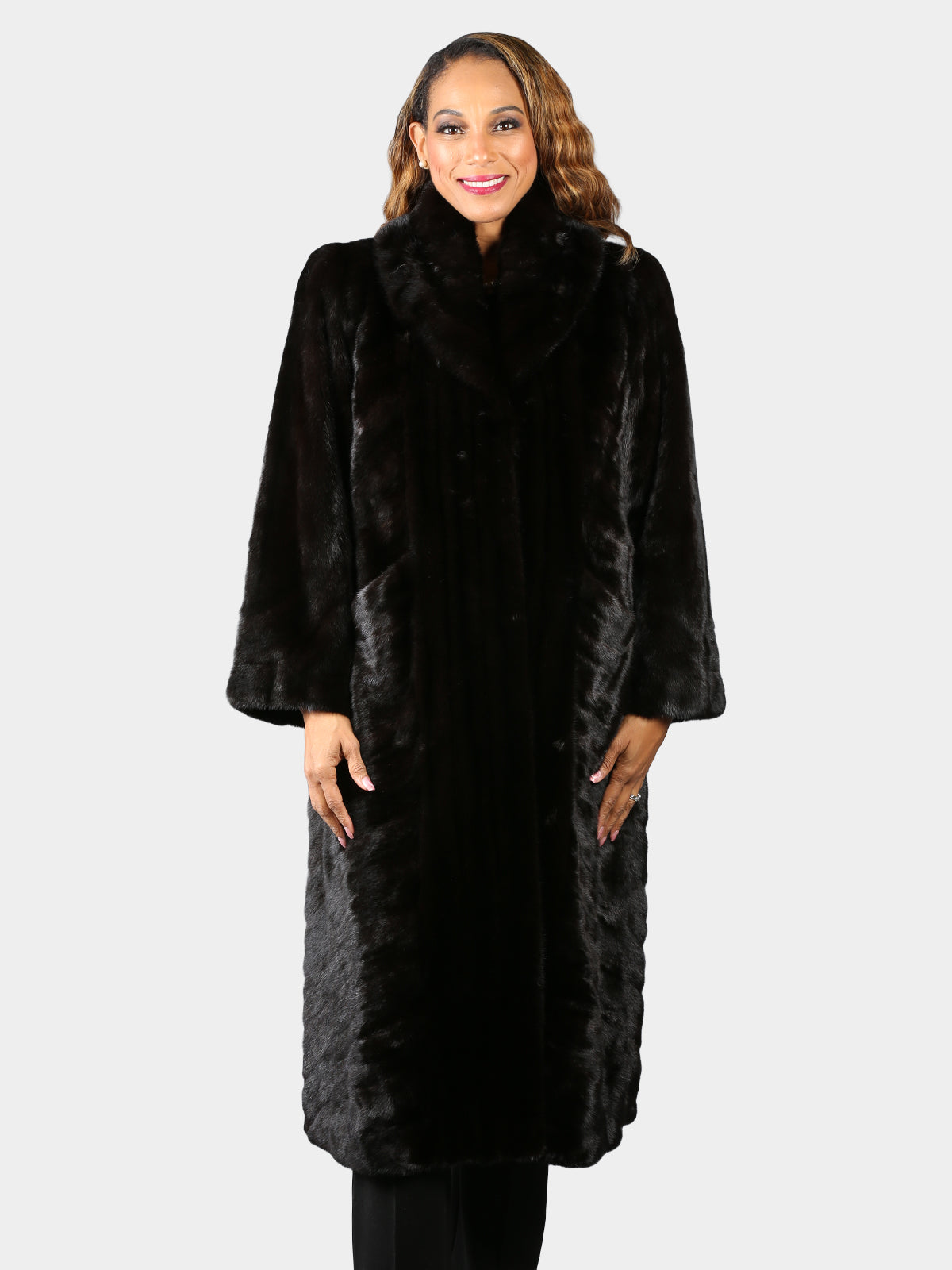 Woman's Ranch Female Mink Fur Coat with Directional Design