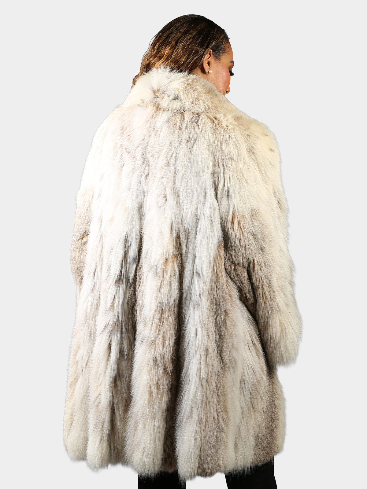 Woman's Swing Style Plus Size Natural Canadian Lynx 3/4 Fur Coat