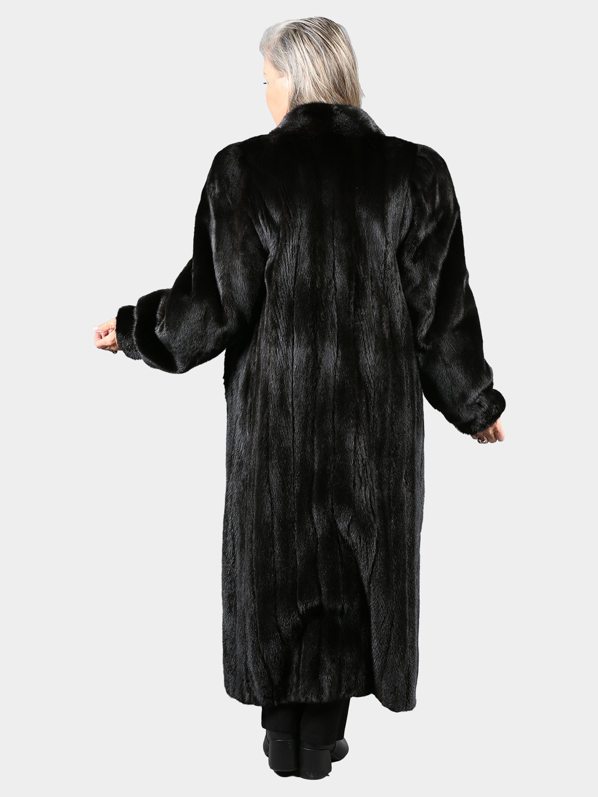 Woman's Ranch Mink Fur Coat