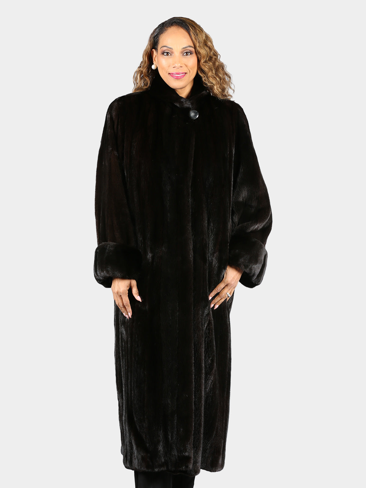 Woman's Ranch Female Blackglama Mink Fur Coat