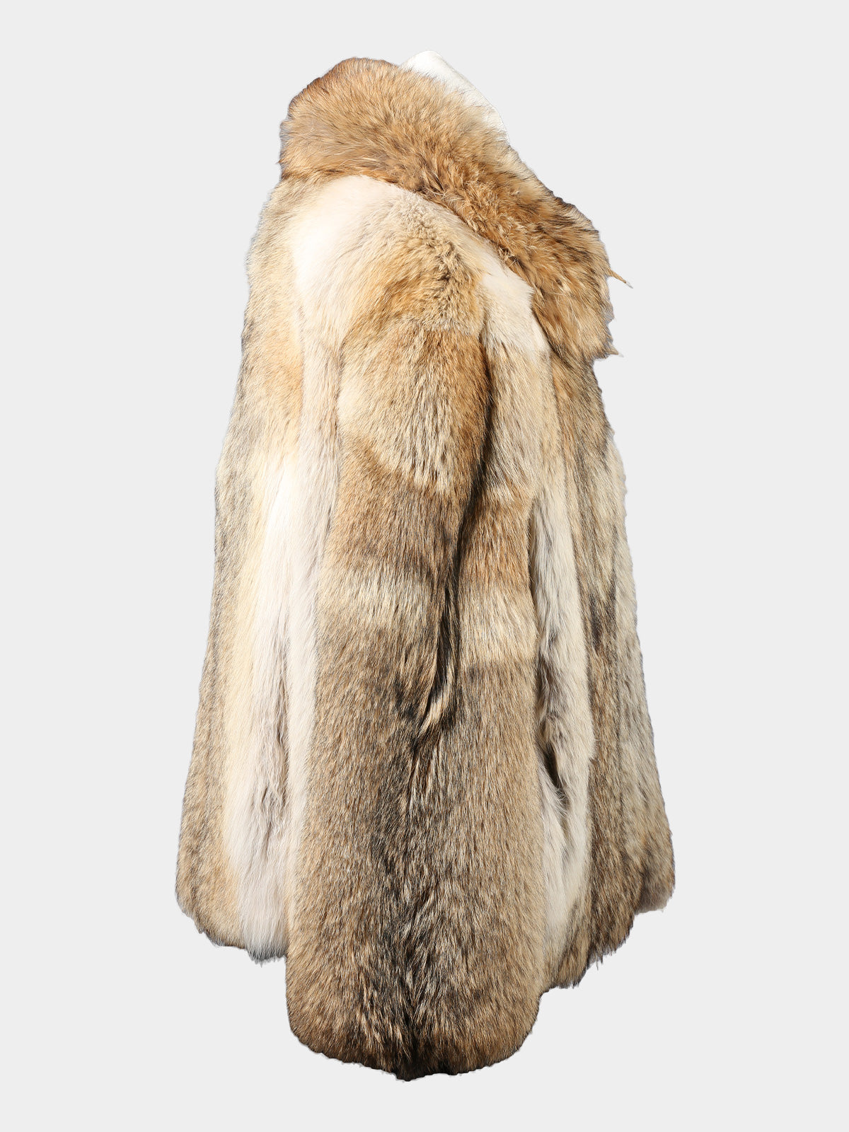 Man's Plus Size Natural Coyote Fur Jacket with Finn Raccoon Trim on Collar