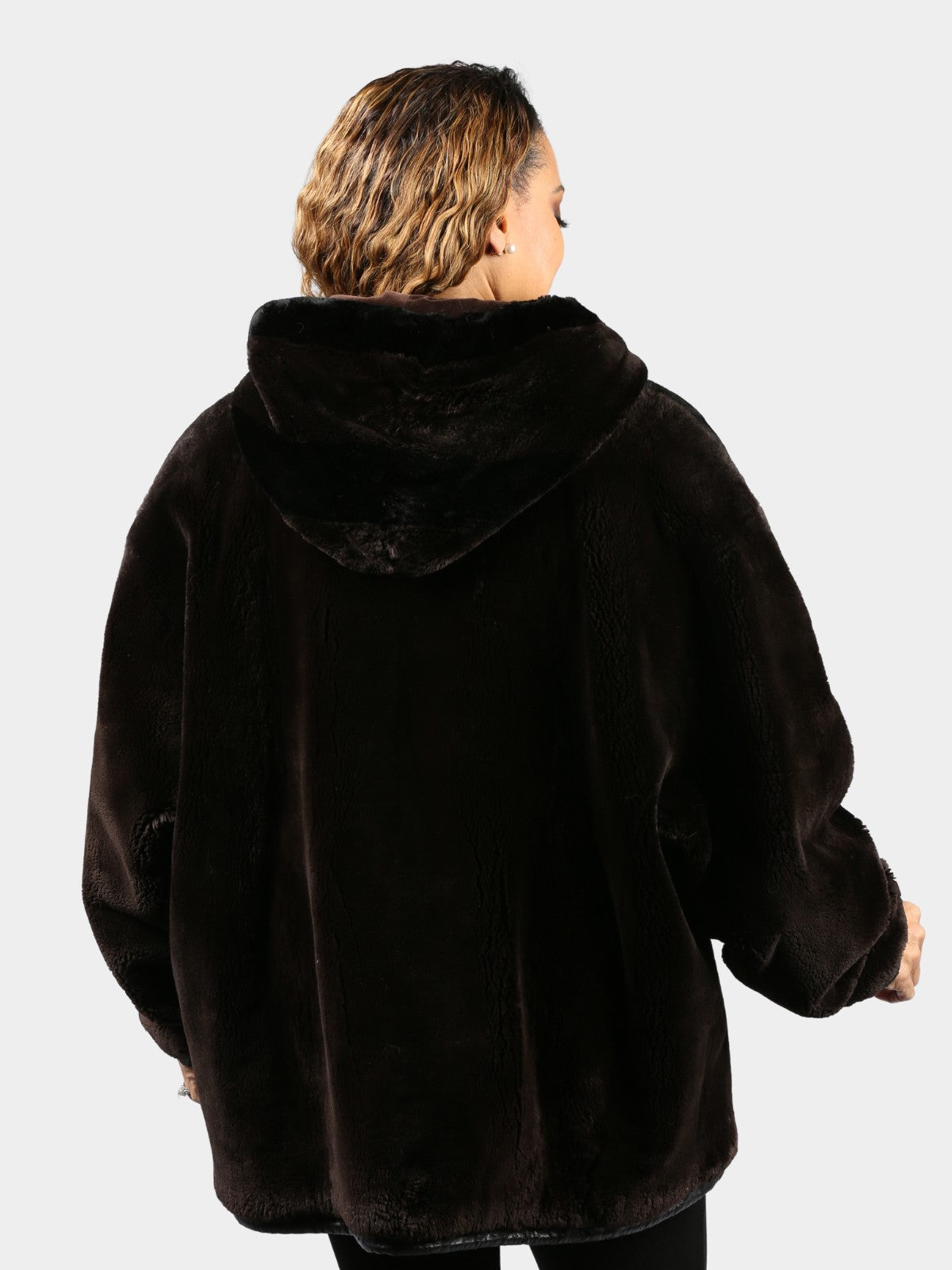 Woman's Plus Size Dyed Matara and Onyx Sheared Beaver Fur Parka Unisex Style Long Sleeves