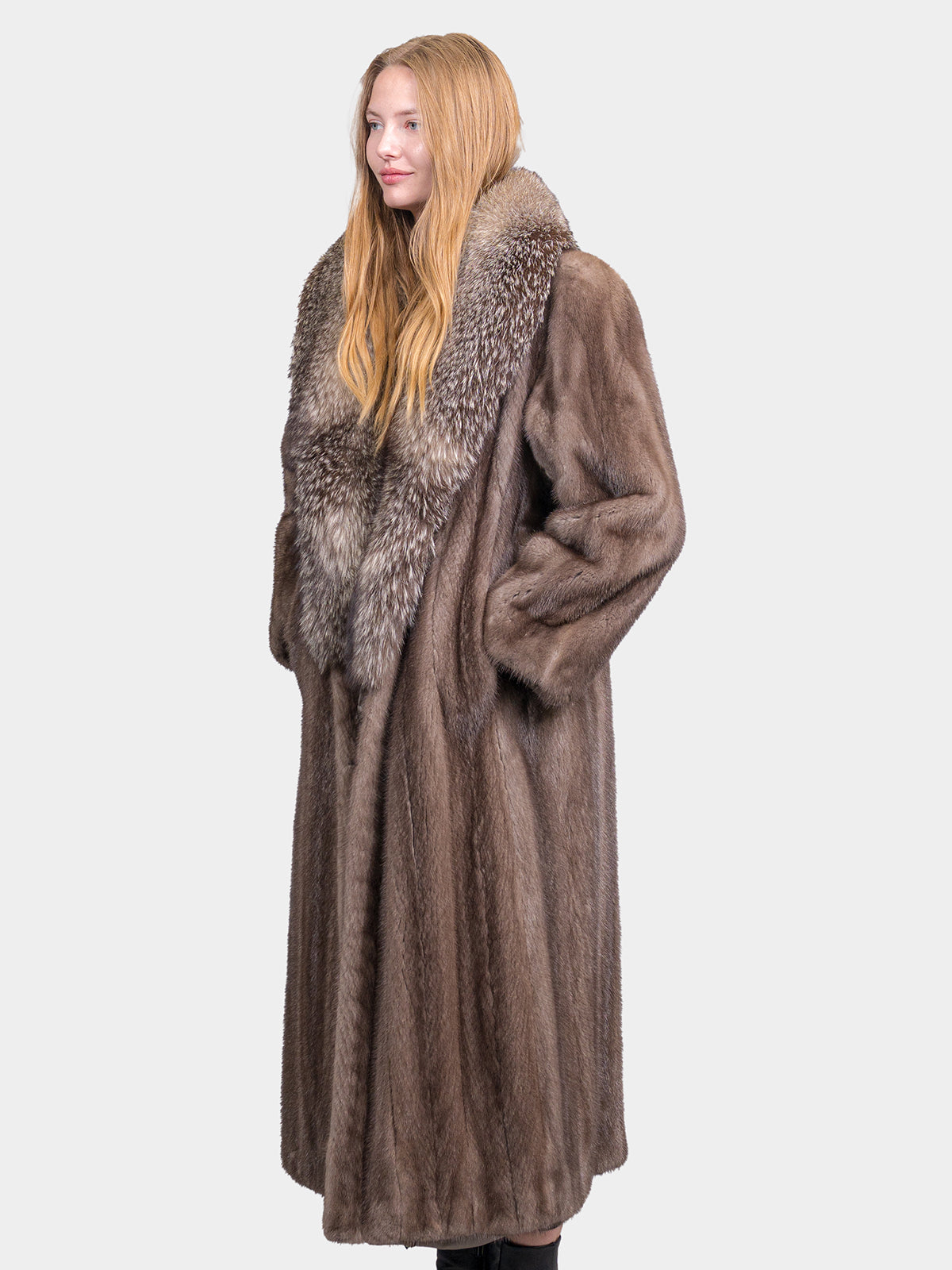Women's Lutetia Mink Coat with Indigo Fox Collar